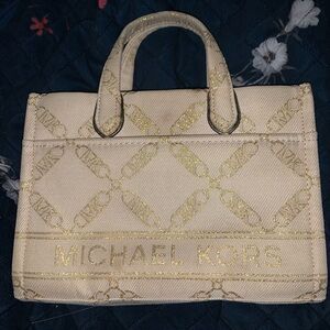 Michael Kors Small Cream and Gold Metallic Signature Messenger Tote